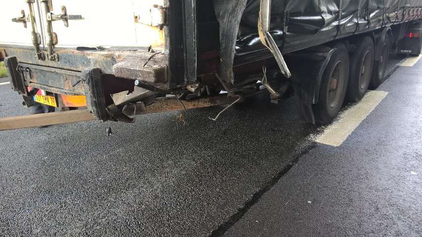 Francilienne accident poids-lourds