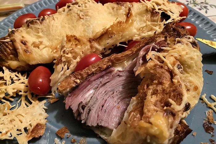 La petite recette du week-end ► Les croissants à l’andouille de Guémené