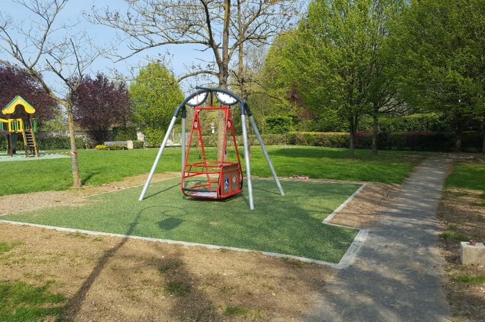 Magny-le-Hongre ► Budget participatif : une balançoire pour personnes à mobilité réduite