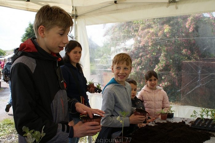 Lagny-sur-Marne ► Les Floréales : des ateliers ludiques ont fait découvrir les plantes et les espaces verts [Diaporama]