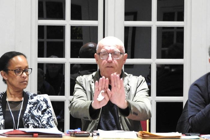 Othis ► Le maire et les riverains s&rsquo;opposent à l&rsquo;installation d&rsquo;une usine de méthanisation &lsquo; »trop proche des habitations »