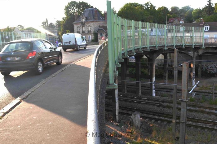Pomponne ► Pont en X : deux hypothèses de travail retenues pour résoudre le problème de la saturation