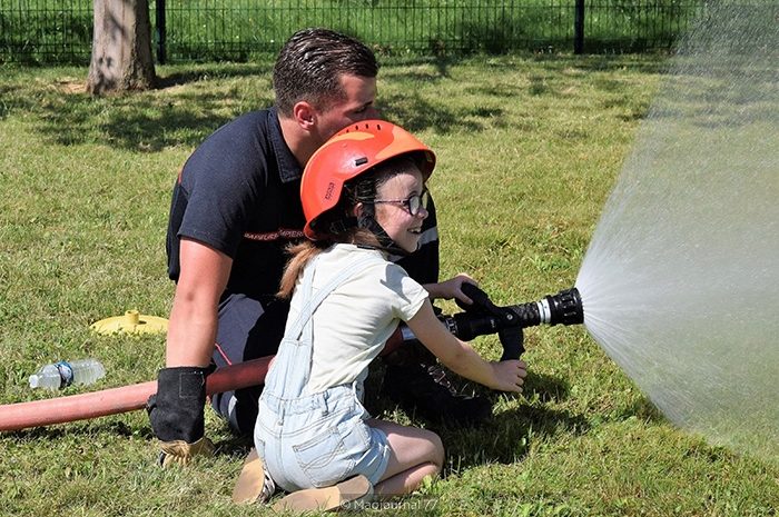 Saint-Soupplets ► Portes ouvertes à la caserne des pompiers : les enfants se sont initiés à la lance à incendie [Diaporama]