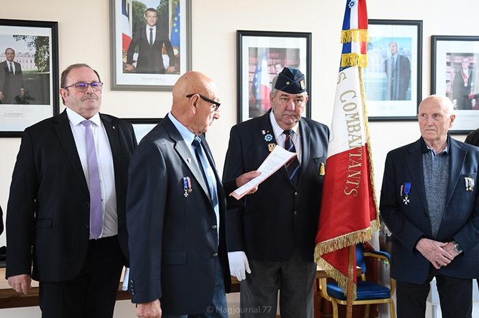 Saint-Mard ► Anciens combattants : la mairie remet un nouveau drapeau à la section de l&rsquo;UNC