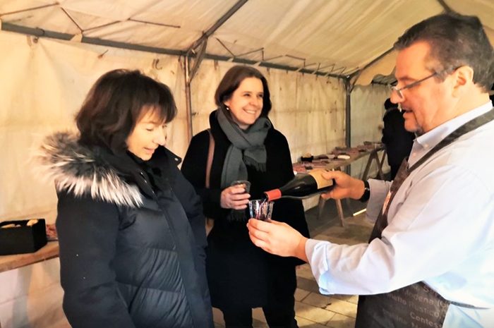 Meaux ► Les commerçants du centre-ville ont fêté l&rsquo;arrivée du beaujolais nouveau [Vidéo]