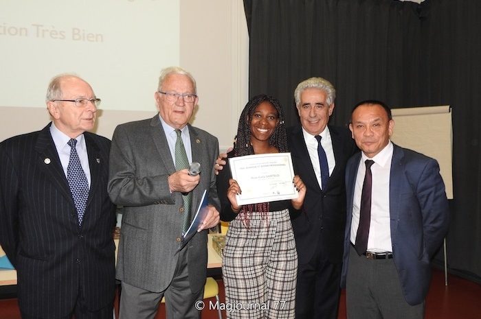 Claye-Souilly ► Rose-Karla, la meilleure élève du lycée du Champ de Claye, a été récompensée par le Rotary