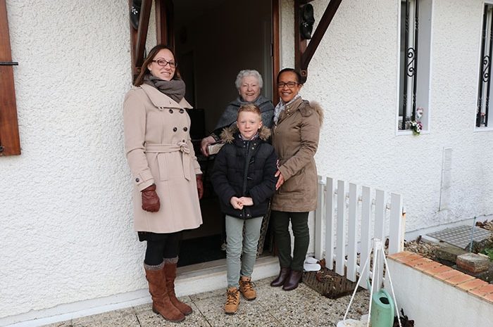 Othis ► Les colis de Noël des seniors ont été remis à domicile