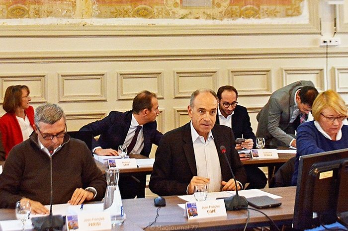 Meaux ► Conseil municipal : le stationnement des véhicules a fait débat