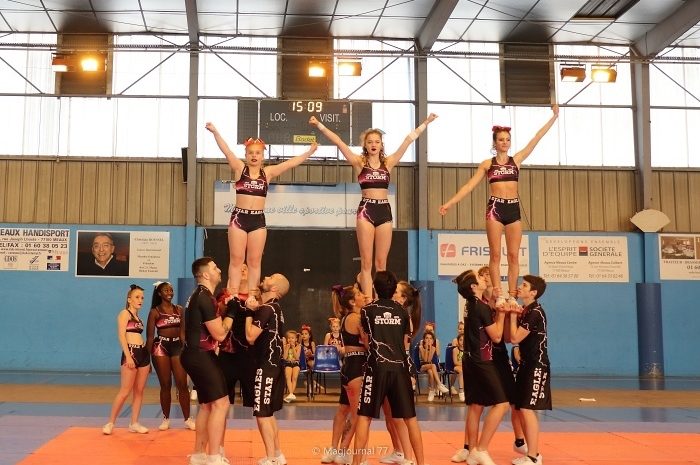 Meaux ► Les Eagles Star : les cheerleaders ont montré leur premier showcase [Video]