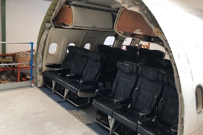 Meaux ► Métiers de l&rsquo;aérien : le lycée Pierre-de-Coubertin reçoit un tronçon d&rsquo;Airbus A320