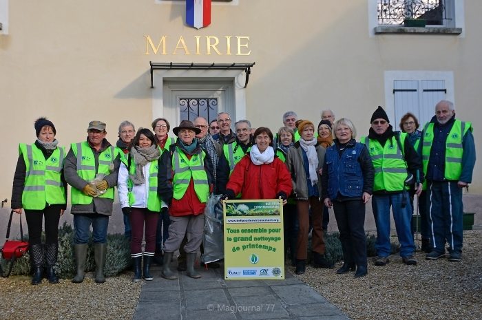 Bussy-Saint-Martin ► Vingt-deux bénévoles ont nettoyé les bords de route