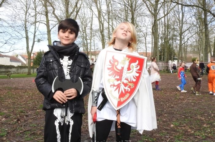 Courtry ► Le carnaval a réuni les princesses, les chevaliers et les super-héros [Vidéo]