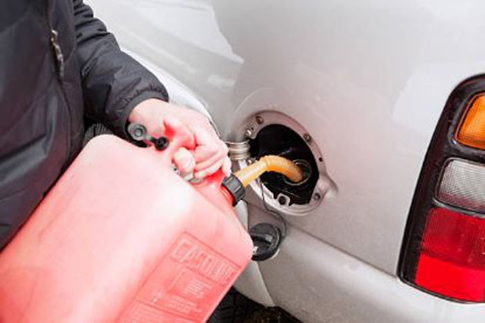 Mitry-Mory ► Un voleur de gas-oil siphonnait le réservoir d’un camion