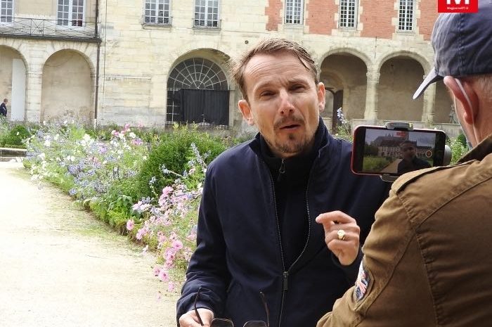 Meaux ► [Vidéo] Le comédien, Lorànt Deutsch, consacrera un épisode à la cité de Bossuet sur sa chaîne YouTube 
