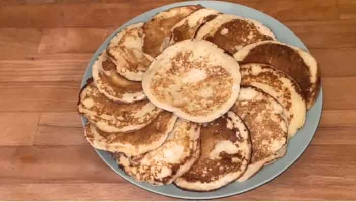 En cuisine avec JED ► [Vidéo]  Les blinis faciles et rapides à réaliser