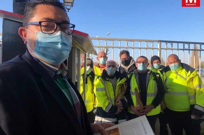 Oissery ► [Vidéo] Une boîte à livres place la culture au cœur du village 