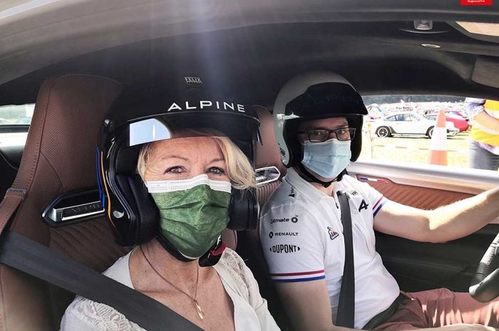 Saâcy-sur-Marne ► [Vidéo] Montée historique : la députée Patricia Lemoine a testé l&rsquo;Alpine Renault