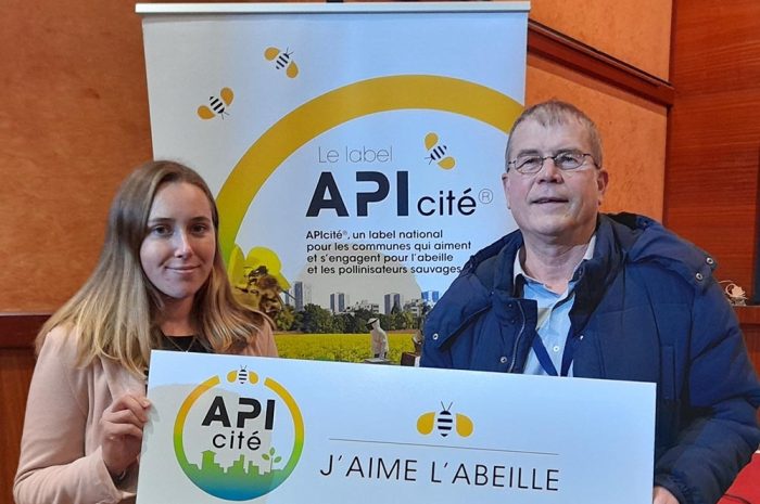 Villeparisis ► Environnement : la ville reçoit le label « 1 abeille » d&rsquo;APIcité
