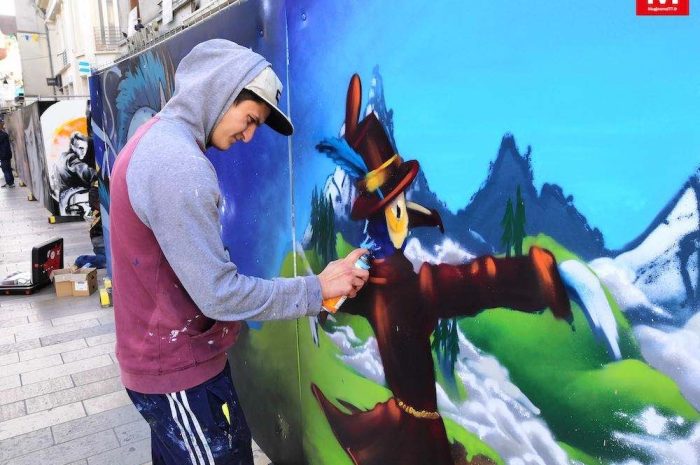 Meaux ► [Vidéo] Street art : des artistes locaux ont repeint la palissade du chantier du cinéma 