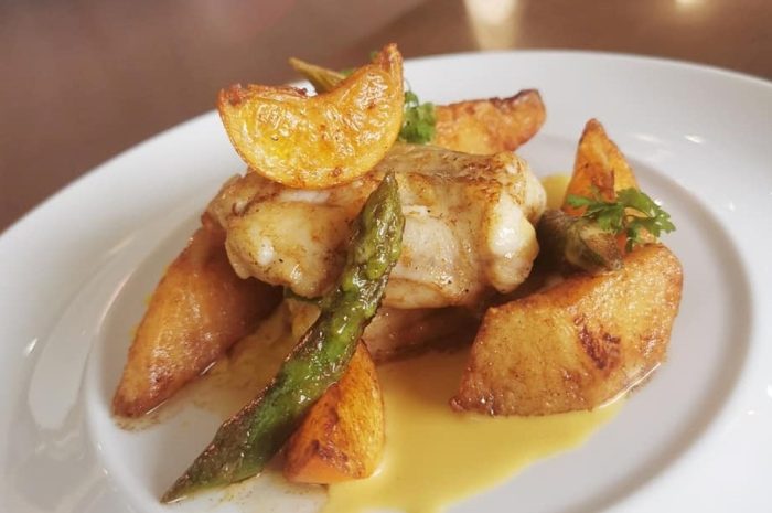 La recette du week-end, par La Closerie ► La lotte à la clémentine, brillante en sauce