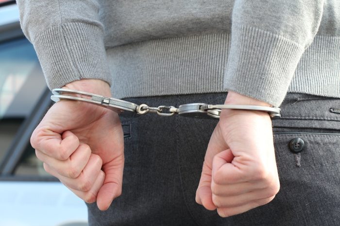 Montévrain ► Il menace les policiers avec un Colt 45