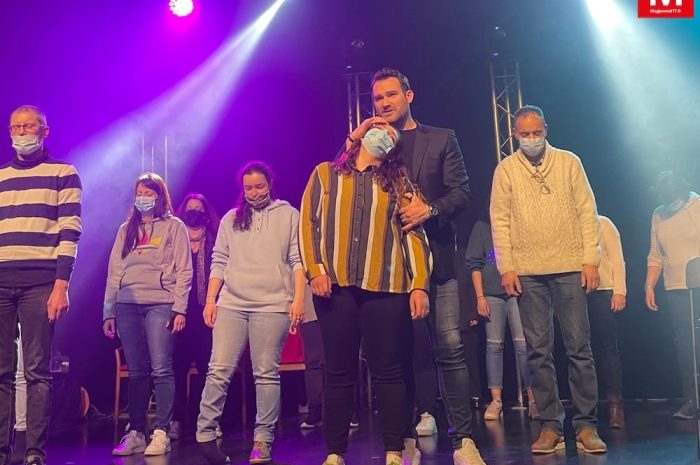 Le Mesnil-Amelot ► [Vidéo] Le spectacle des Hypnotiseurs s’est joué à guichets fermés 