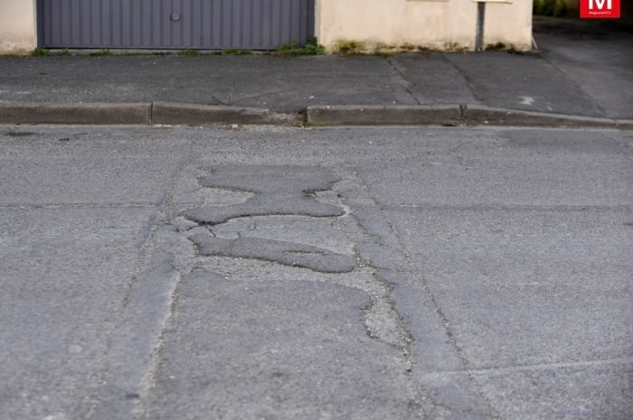 Carnetin ► [Vidéo] Mauvais état de la voirie rue de la Croix : les bus font trembler les maisons