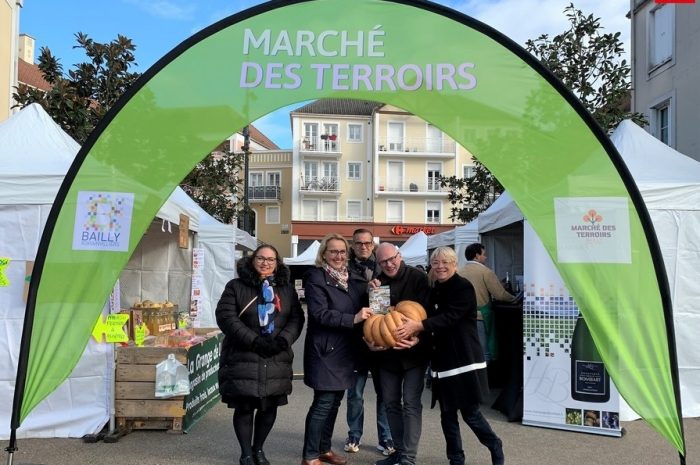 Bailly-Romainvilliers ► [Vidéo] Le marché des terroirs s’est enrichi de nouveaux commerçants et d’un panier gourmand