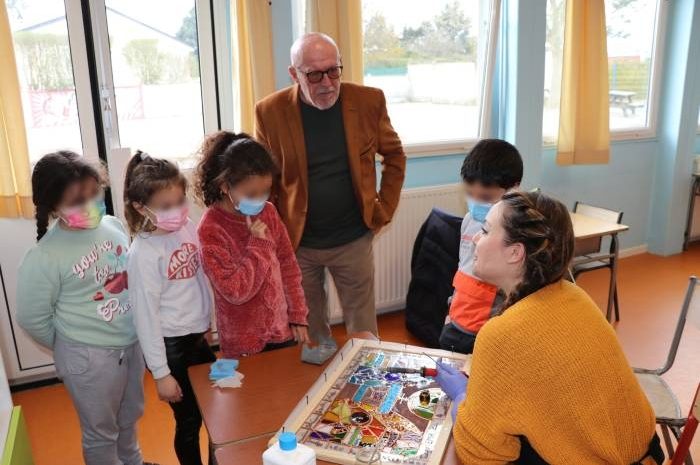 Othis ► Les écoliers de Beaupré créent un vitrail