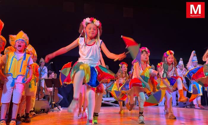 Croissy-Beaubourg ► [Vidéo] Deux cents élèves des écoles et leurs professeurs ont immergé le public dans le folklore du Pernambuco 