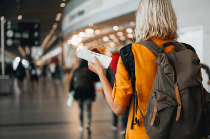 Droit, devoir, obligation ► Vous ne partez pas en vacances et ça la fiche mal…