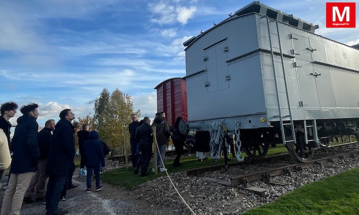 Meaux [Vidéo] - Musée de la Grande Guerre : deux wagons historiques ont été inaugurés le 11 novembre
