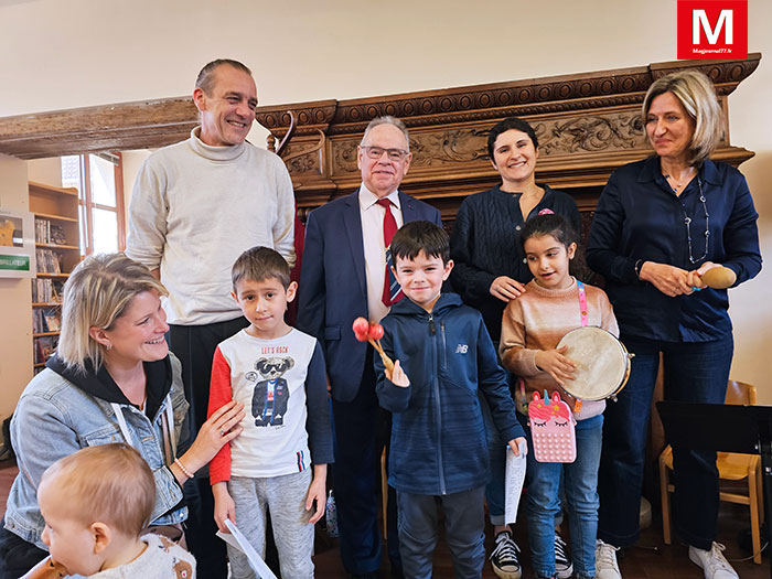 Croissy-Beaubourg [Vidéo] - Des Histoires et des sons pour les enfants : le secret d’un succès à la médiathèque George-Sand