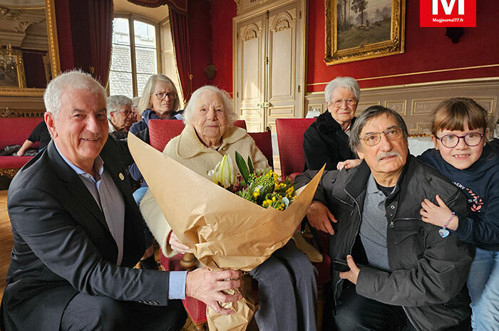 Lagny-sur-Marne ► [Vidéo] Yvonne Prieur, latignacienne, a fêté ses 100 ans : une cérémonie a été donnée en son honneur à l’hôtel de ville et le maire lui a offert un bouquet