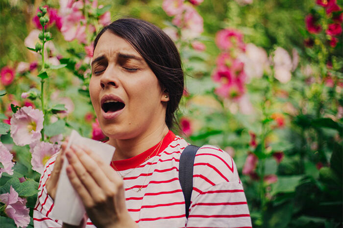 Pleine forme ► Nez qui coule, gorge qui gratte, yeux qui pleurent, maux de tête, fatigue : limitez les allergies saisonnières avec la naturopathie