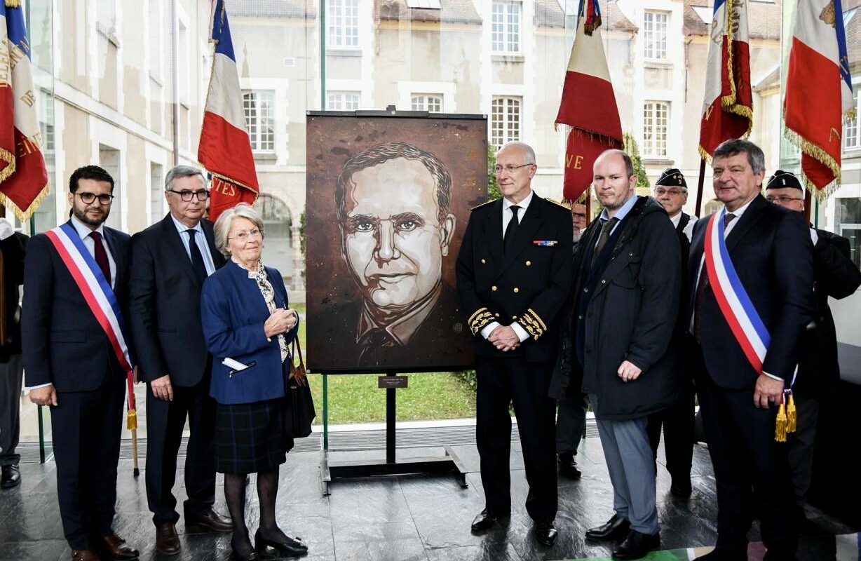 Le Département rend hommage à François de Tessan