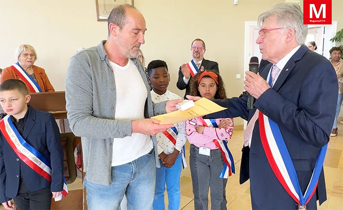 Crégy-lès-Meaux ► [Vidéo] Médailles du travail et cartes d’électeur : la commune a récompensé les travailleurs et encouragé les jeunes majeurs à voter