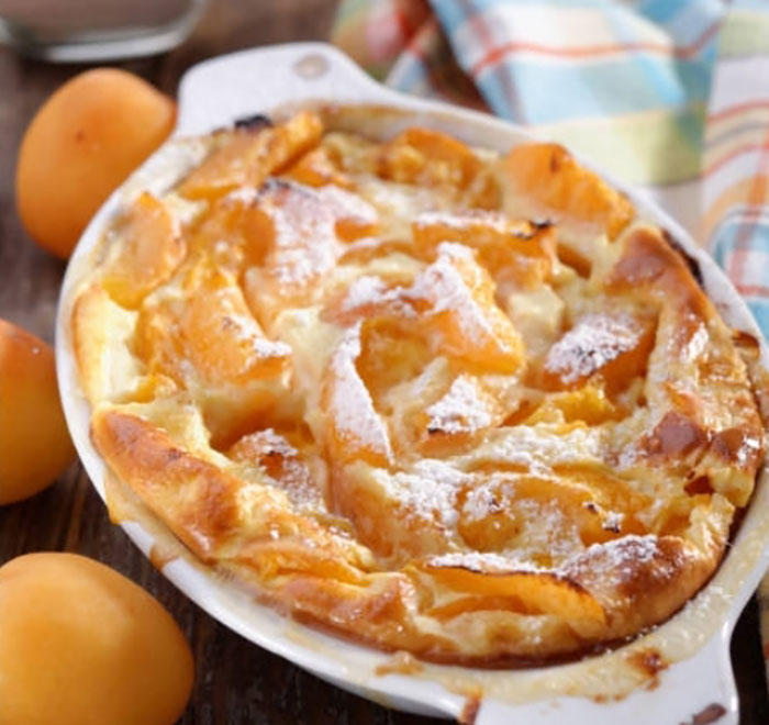 La recette du week-end - Le clafoutis aux abricots : un petit miracle à chaque fois