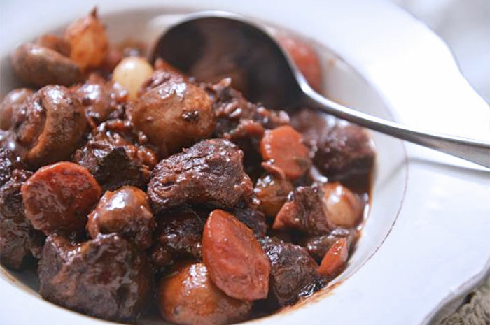 La recette du week-end ► Le bœuf bourguignon, généreux et réconfortant, pour se réchauffer à table